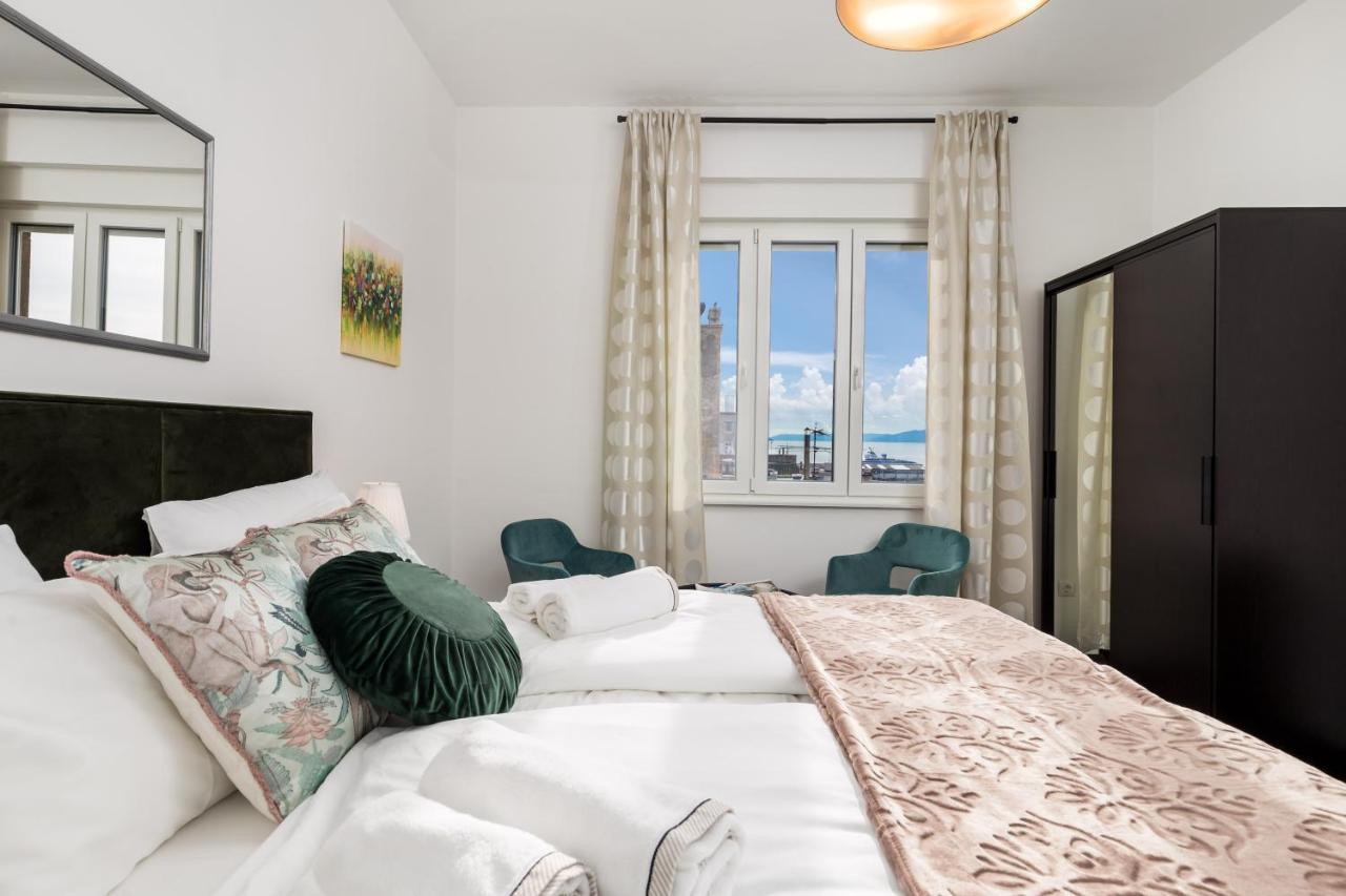 Apartman Altamar Rijekaアパートメント エクステリア 写真