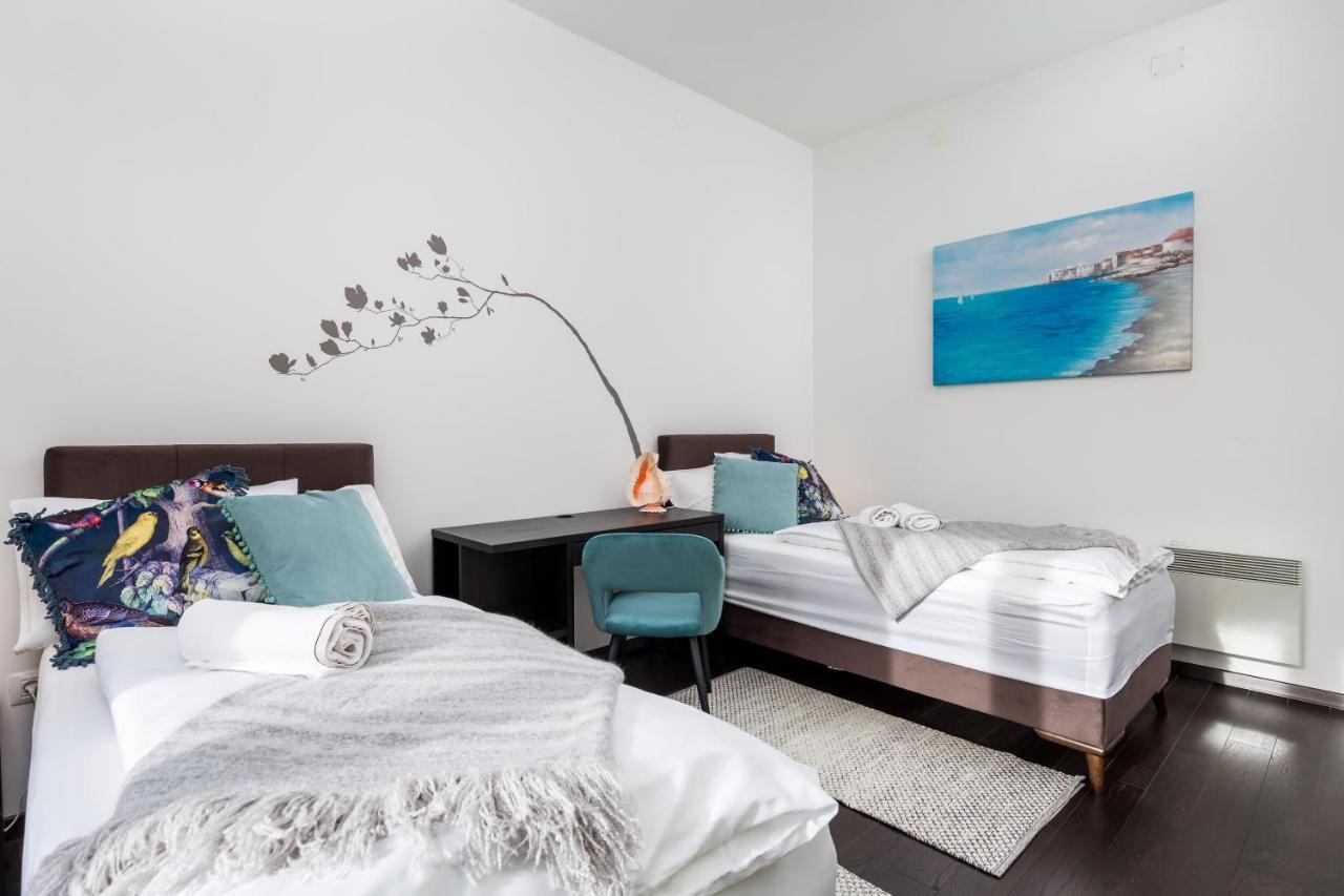 Apartman Altamar Rijekaアパートメント エクステリア 写真