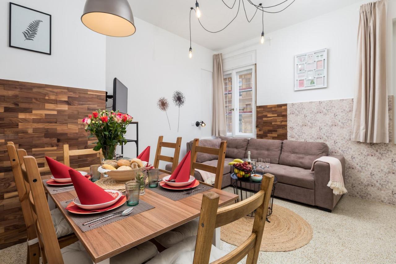 Apartman Altamar Rijekaアパートメント エクステリア 写真